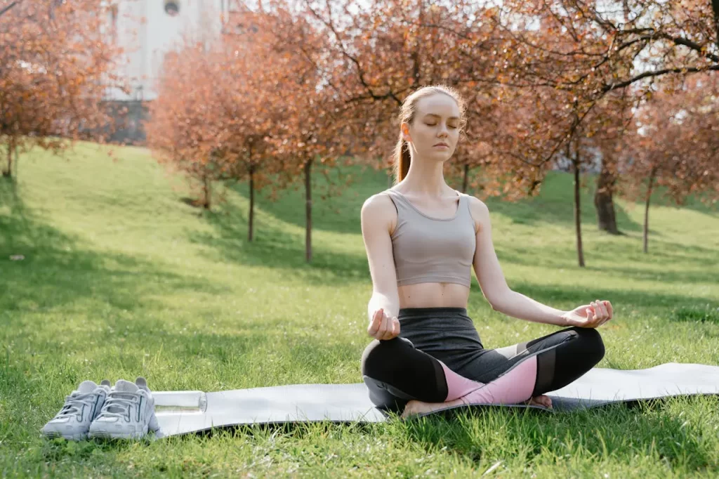 Master Woo Myung teaching longevity secrets through meditation and accepting mind at Santa Clara Meditation