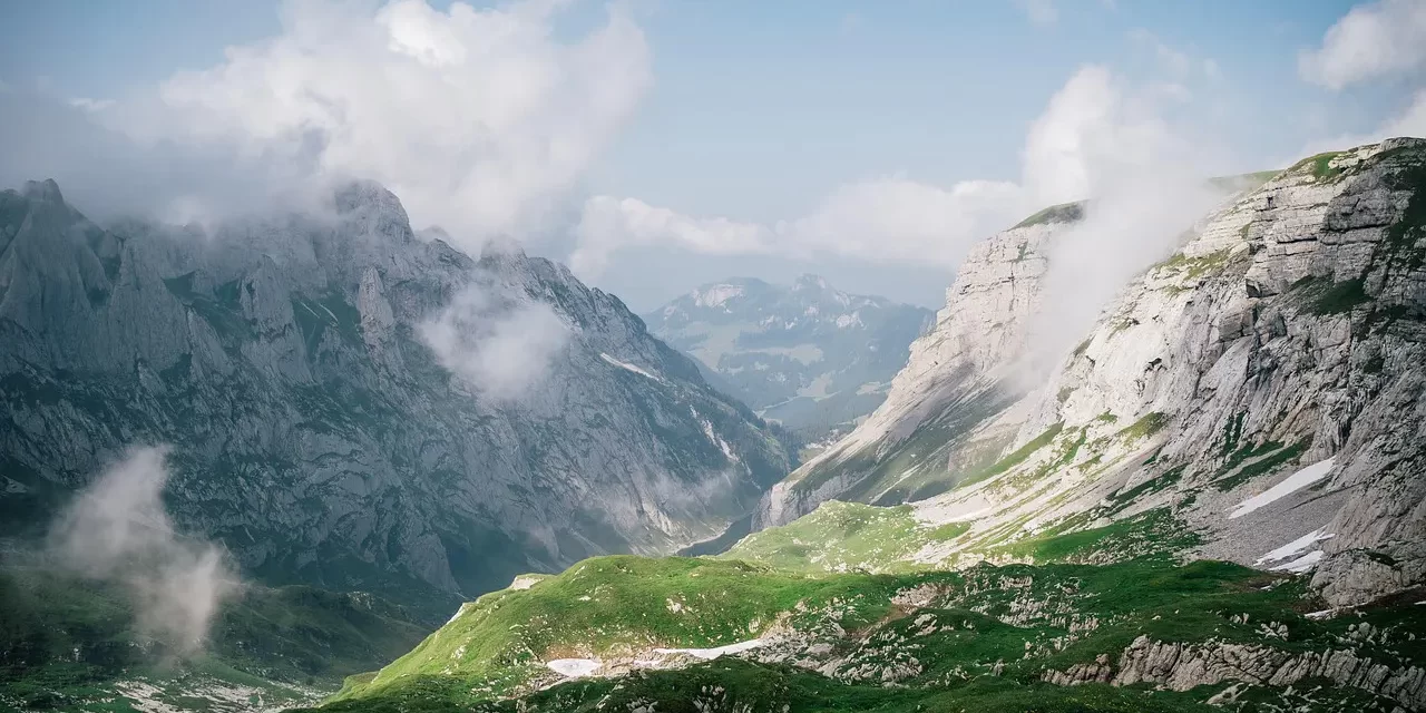 🌌 A Life of Dreaming and the Empty Sky: Delusion Truth Freedom Universe Enlightenment | Master Woo Myung | Santa Clara Meditation